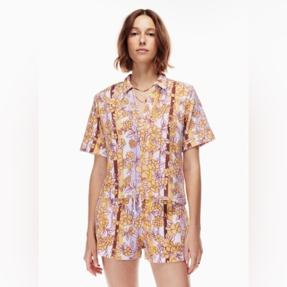 Aritzia Aritzia